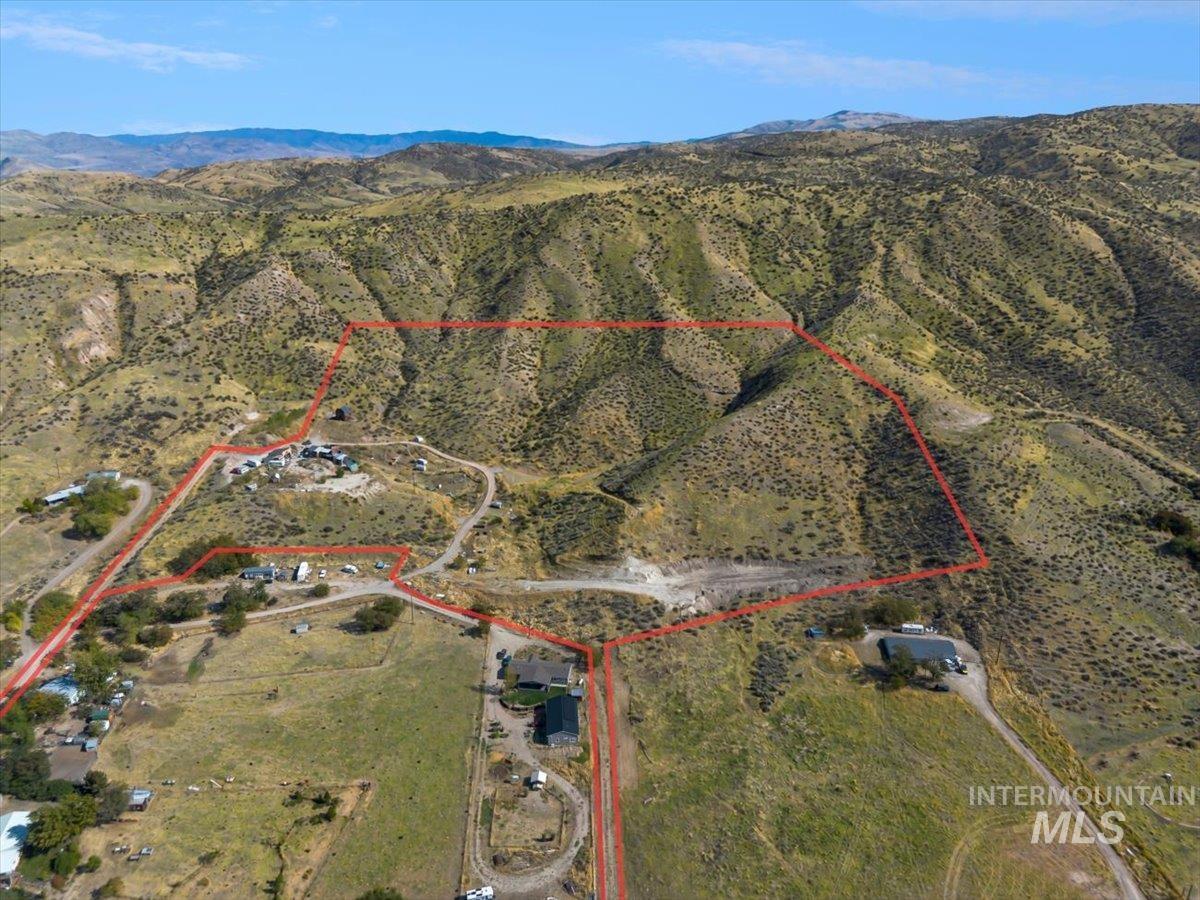 4561 Frozen Dog Rd Property Photo 36