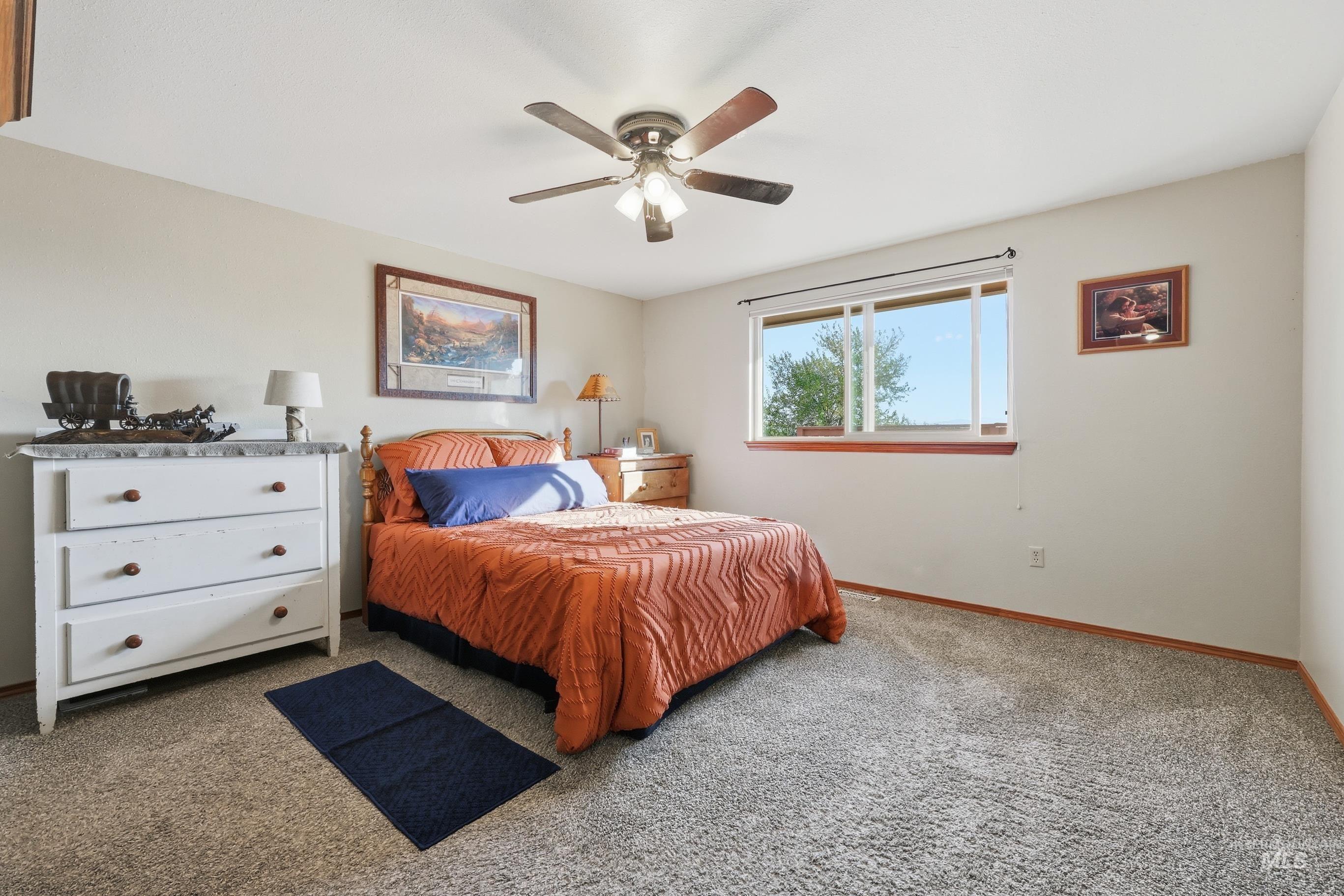 21270 Whittier Dr Property Photo 13