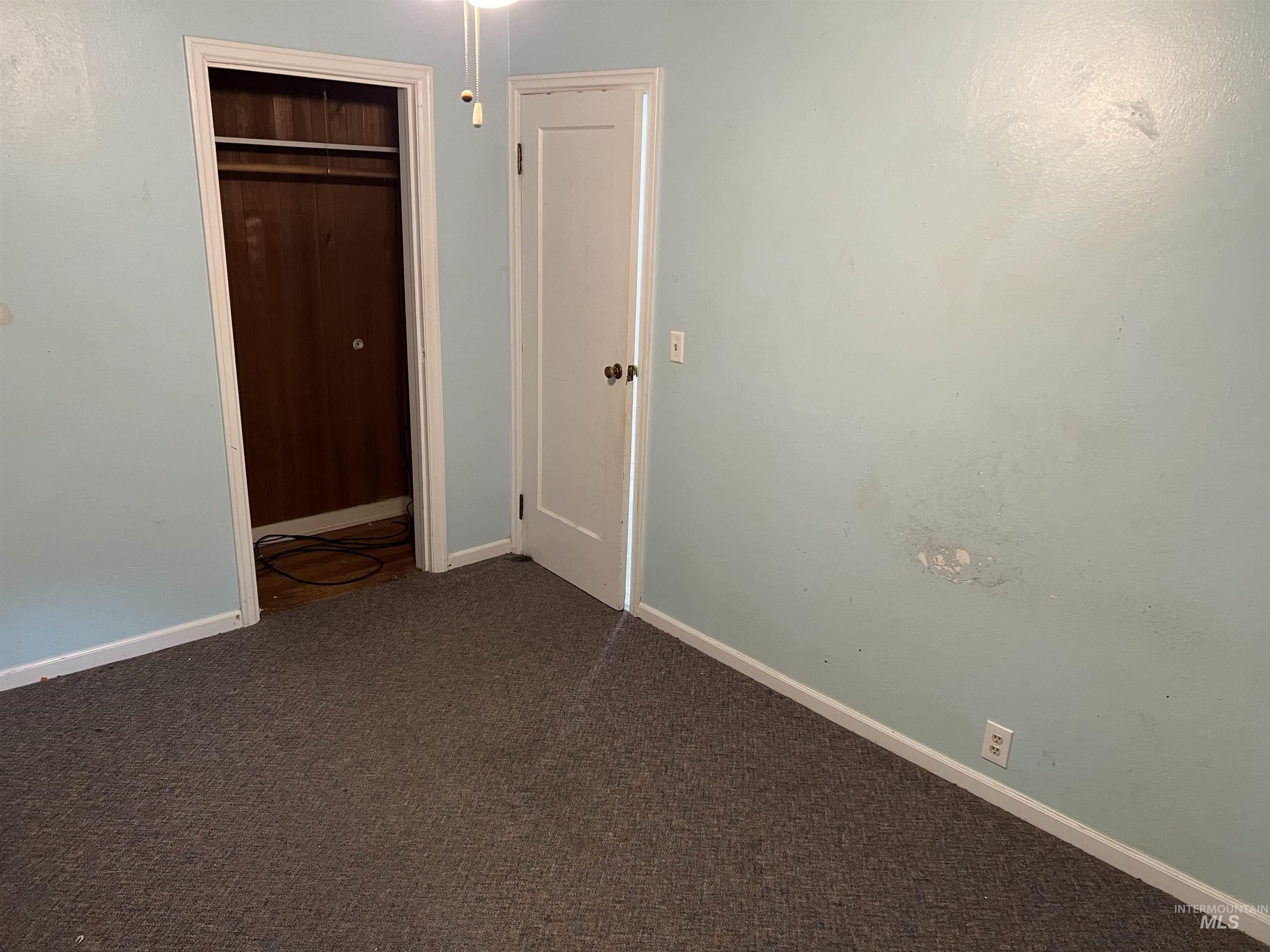 712 Park Ave Property Photo 7