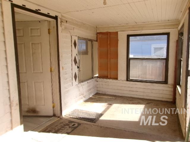 510 E 3rd St Property Photo 41