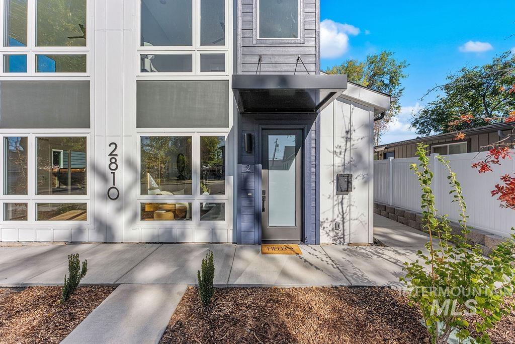 2810 W Bannock St Unit #2 Property Photo 3