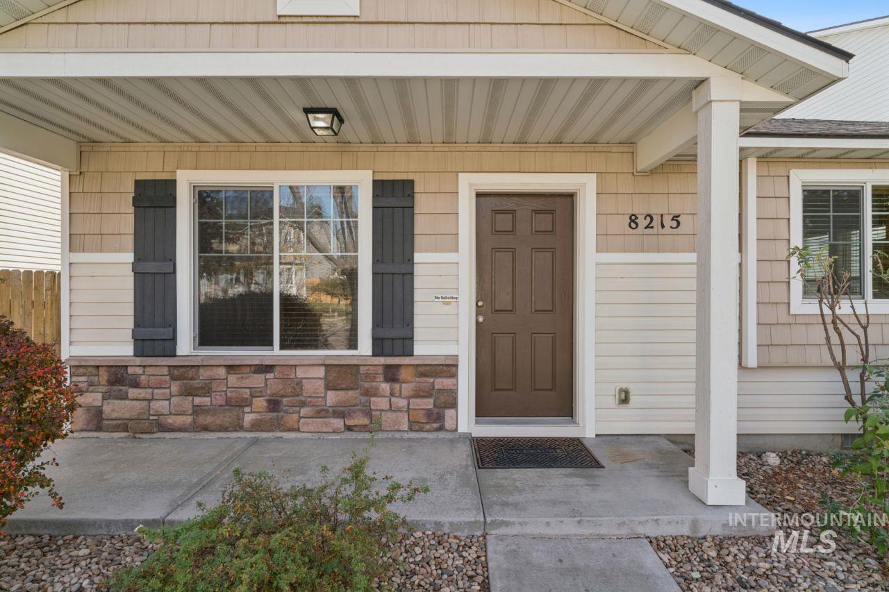 8215 W Grubstake Property Photo 3