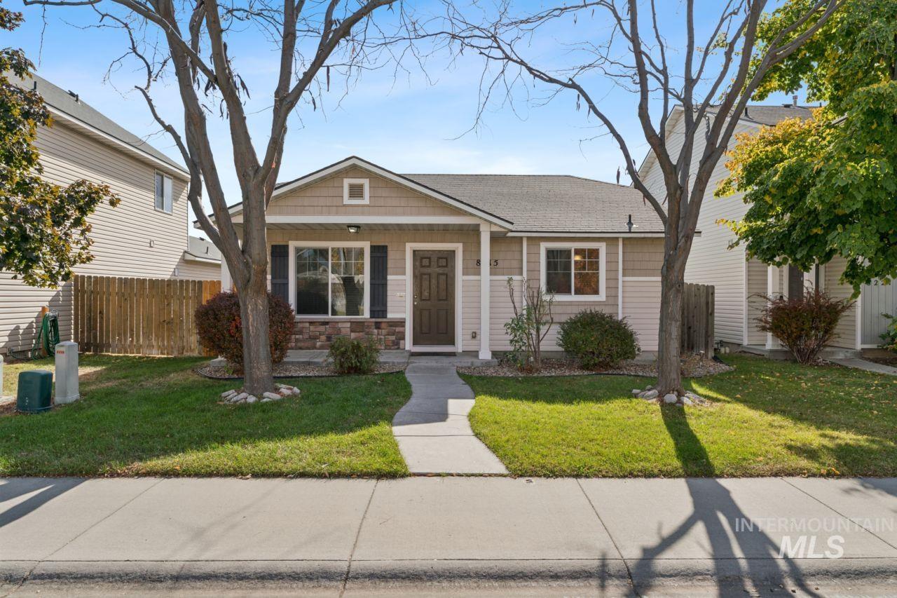 8215 W Grubstake Property Photo 4