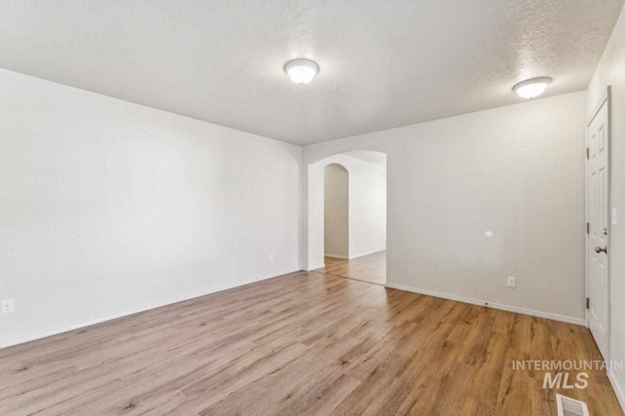 8215 W Grubstake Property Photo 12