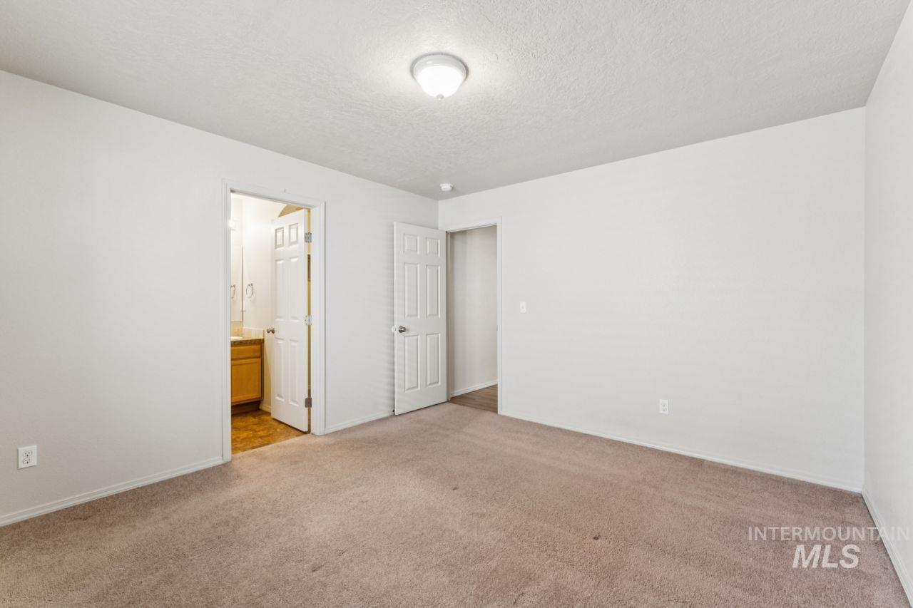 8215 W Grubstake Property Photo 24