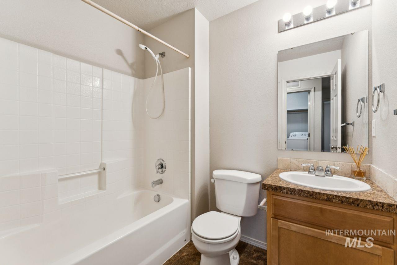 8215 W Grubstake Property Photo 31