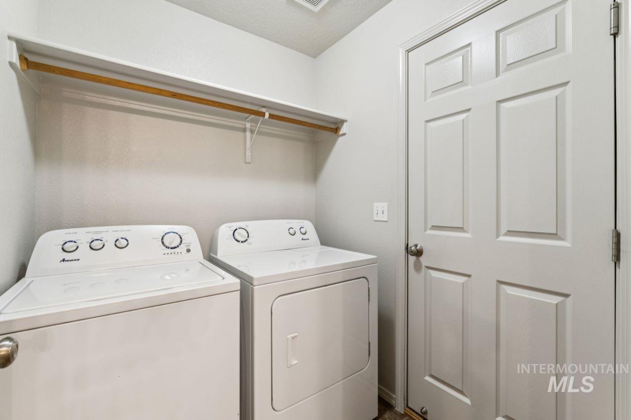 8215 W Grubstake Property Photo 33