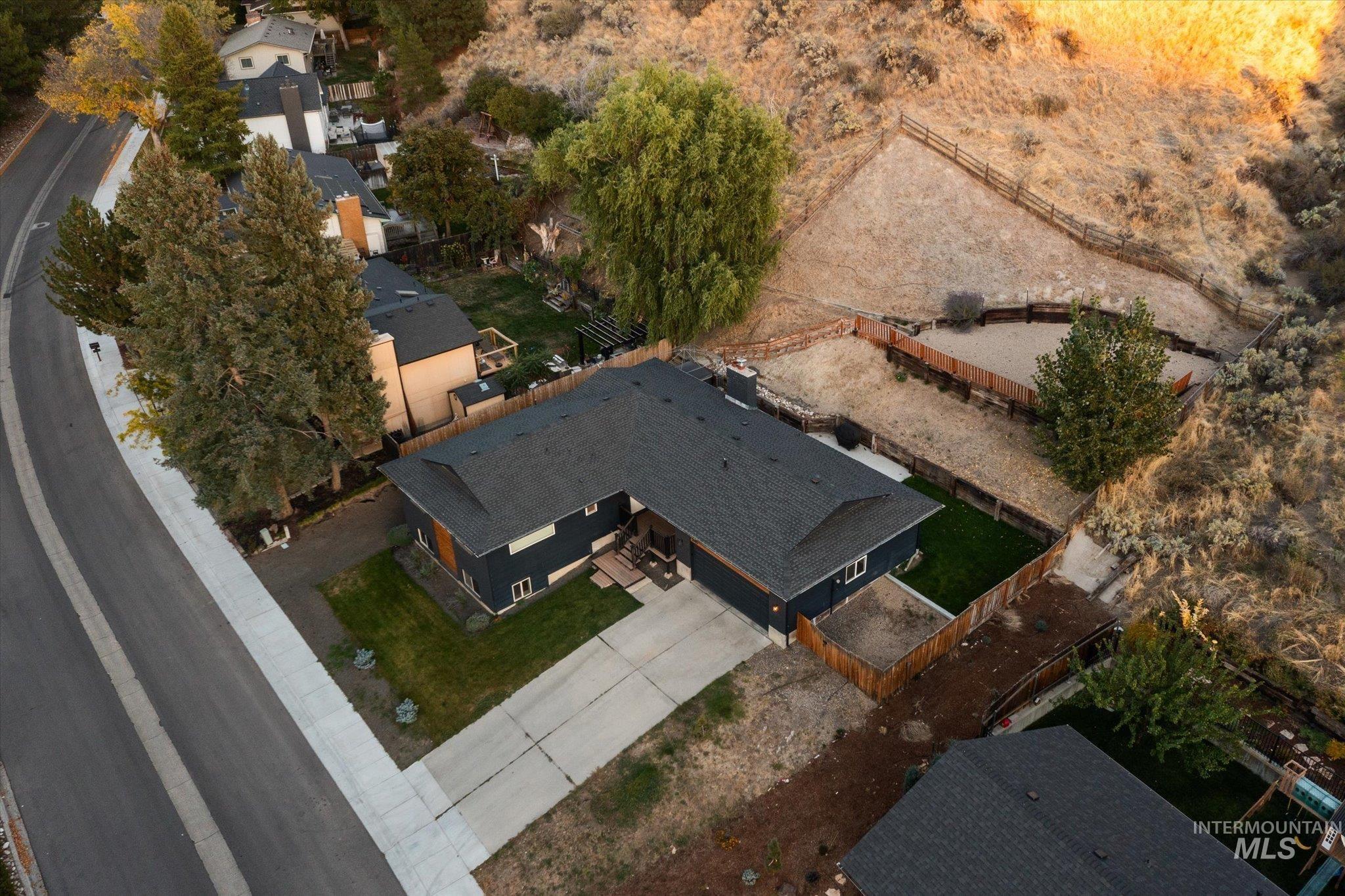 5840 N Collister Dr Property Photo 48