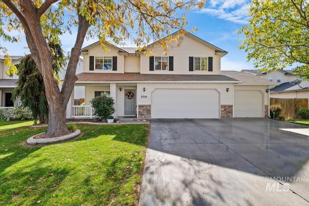 2319 W Lake Pointe Ct Property Photo 1