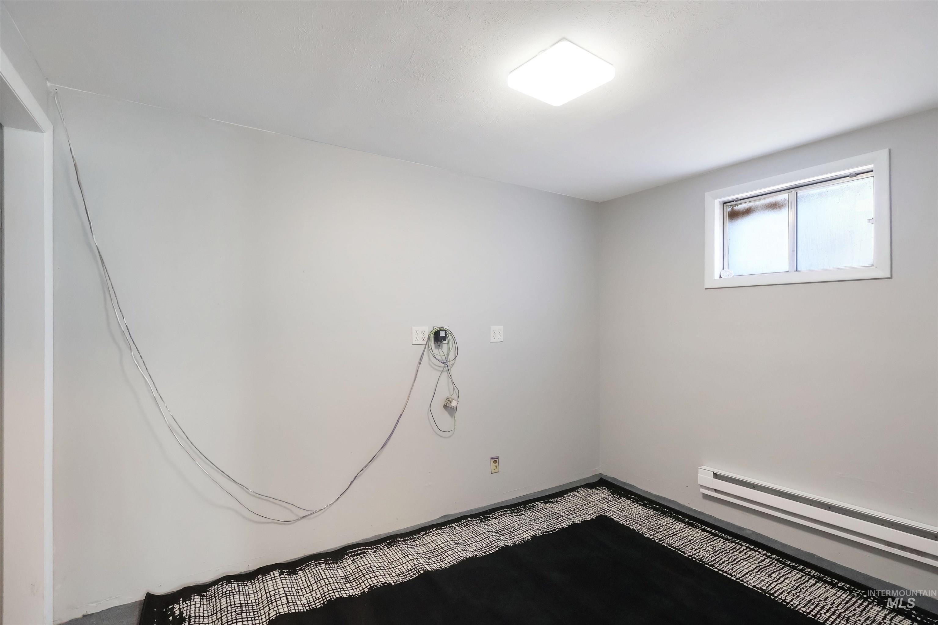 224 N Main St. Property Photo 20