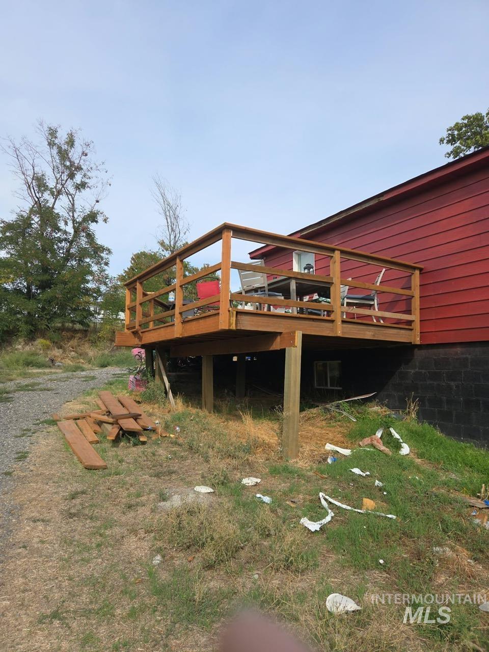 1130 20th Avenue Property Photo 3