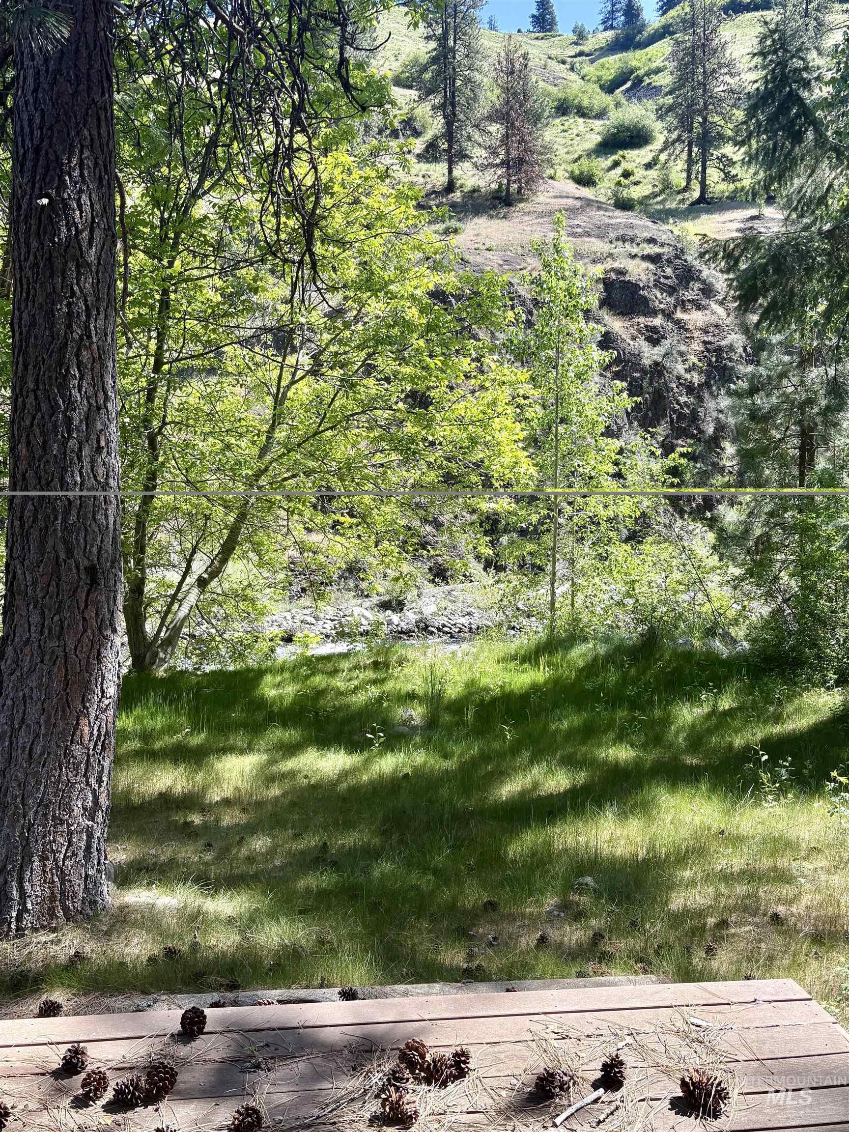 5438 Hwy 95 Property Photo 2