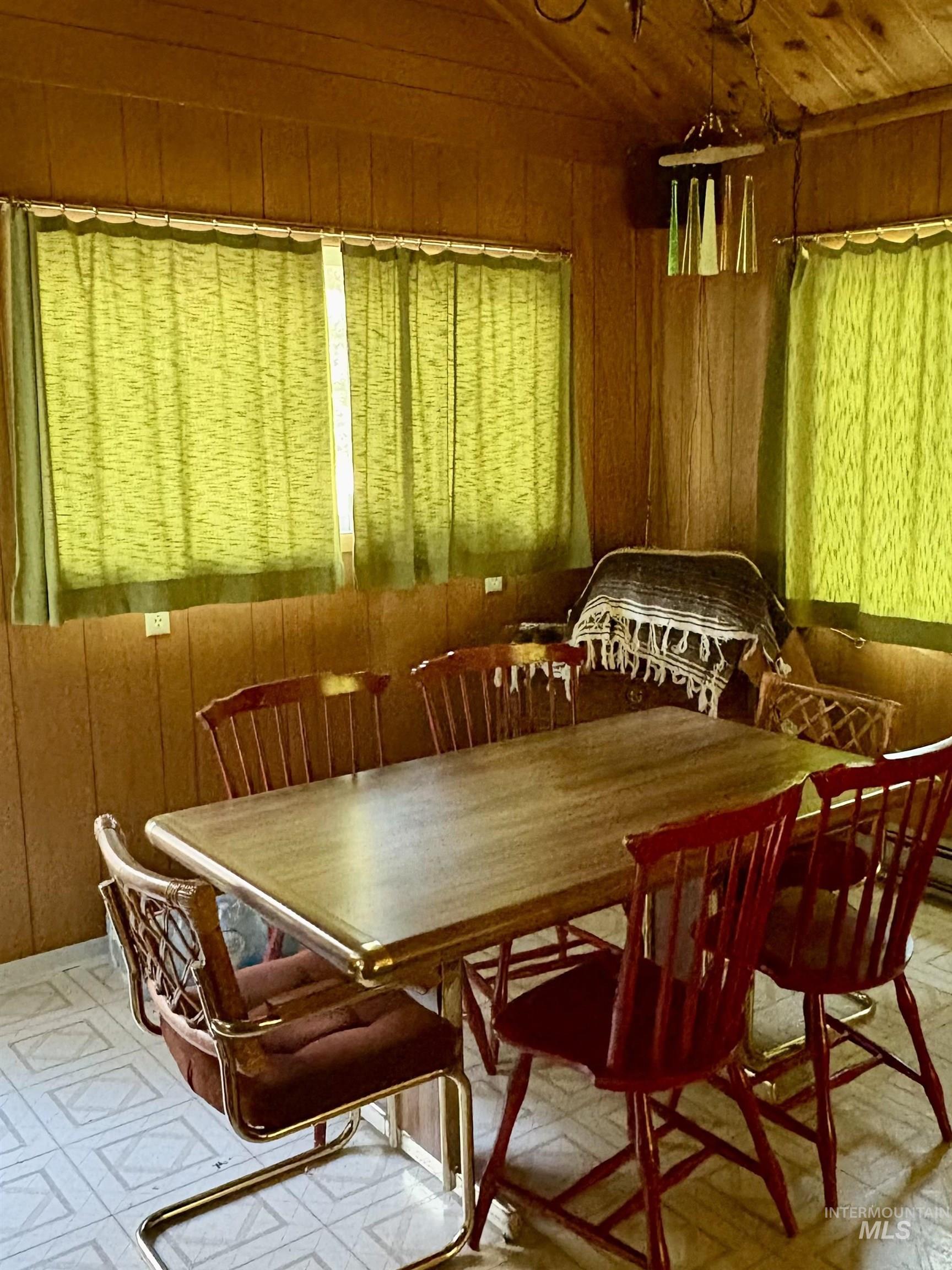 5438 Hwy 95 Property Photo 6