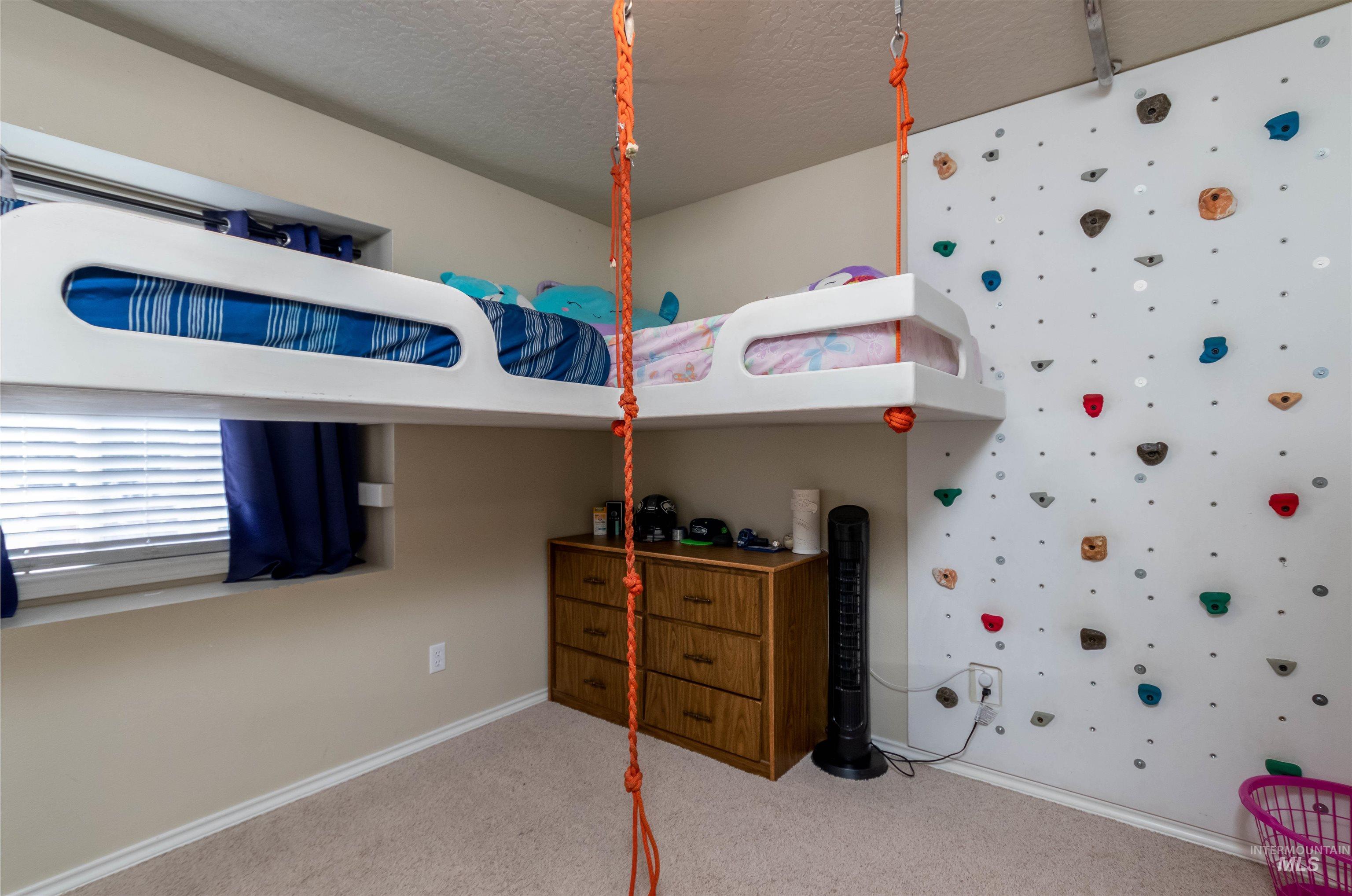 485 N Nebula Property Photo 14