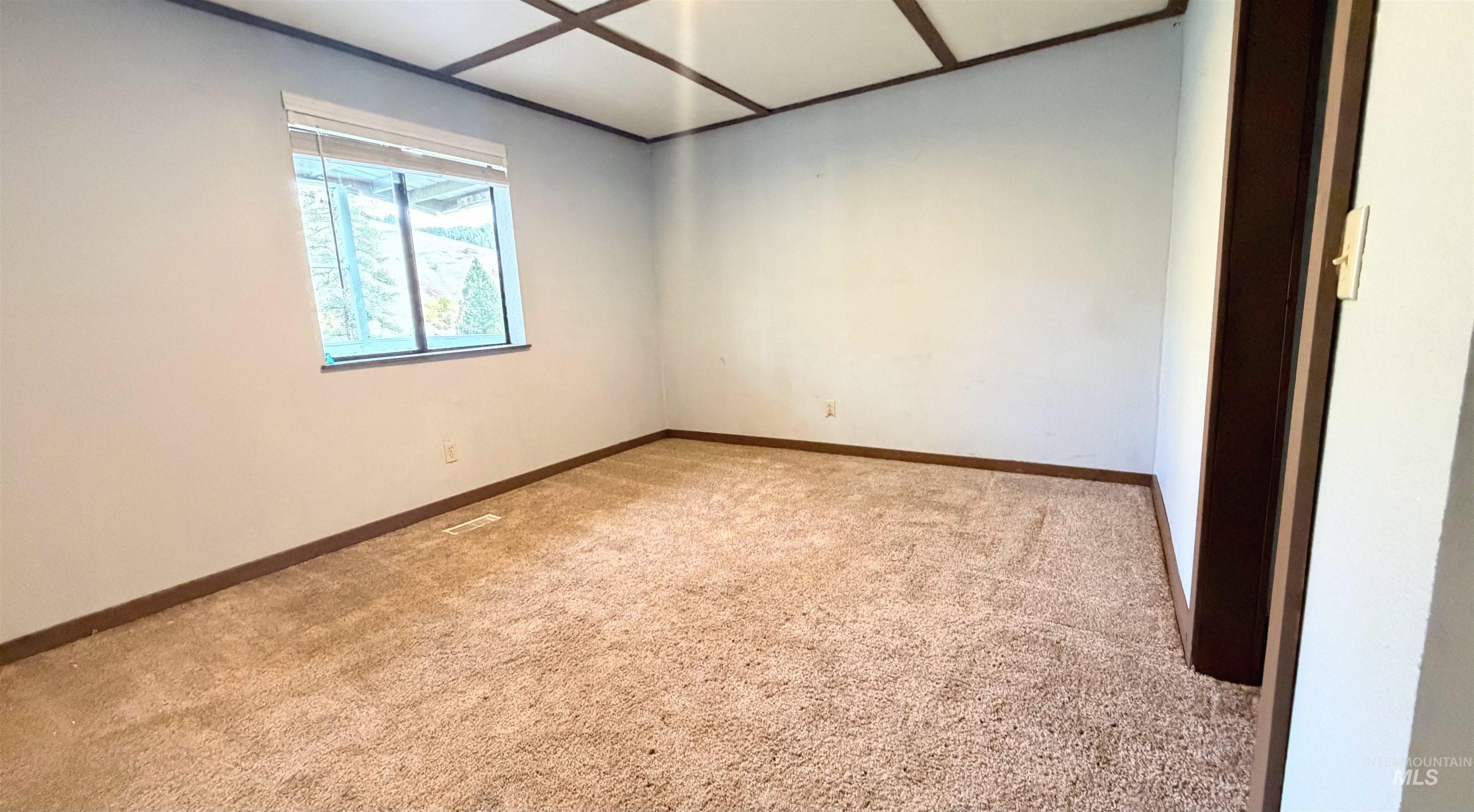 131 Skyline Loop Rd Property Photo 14
