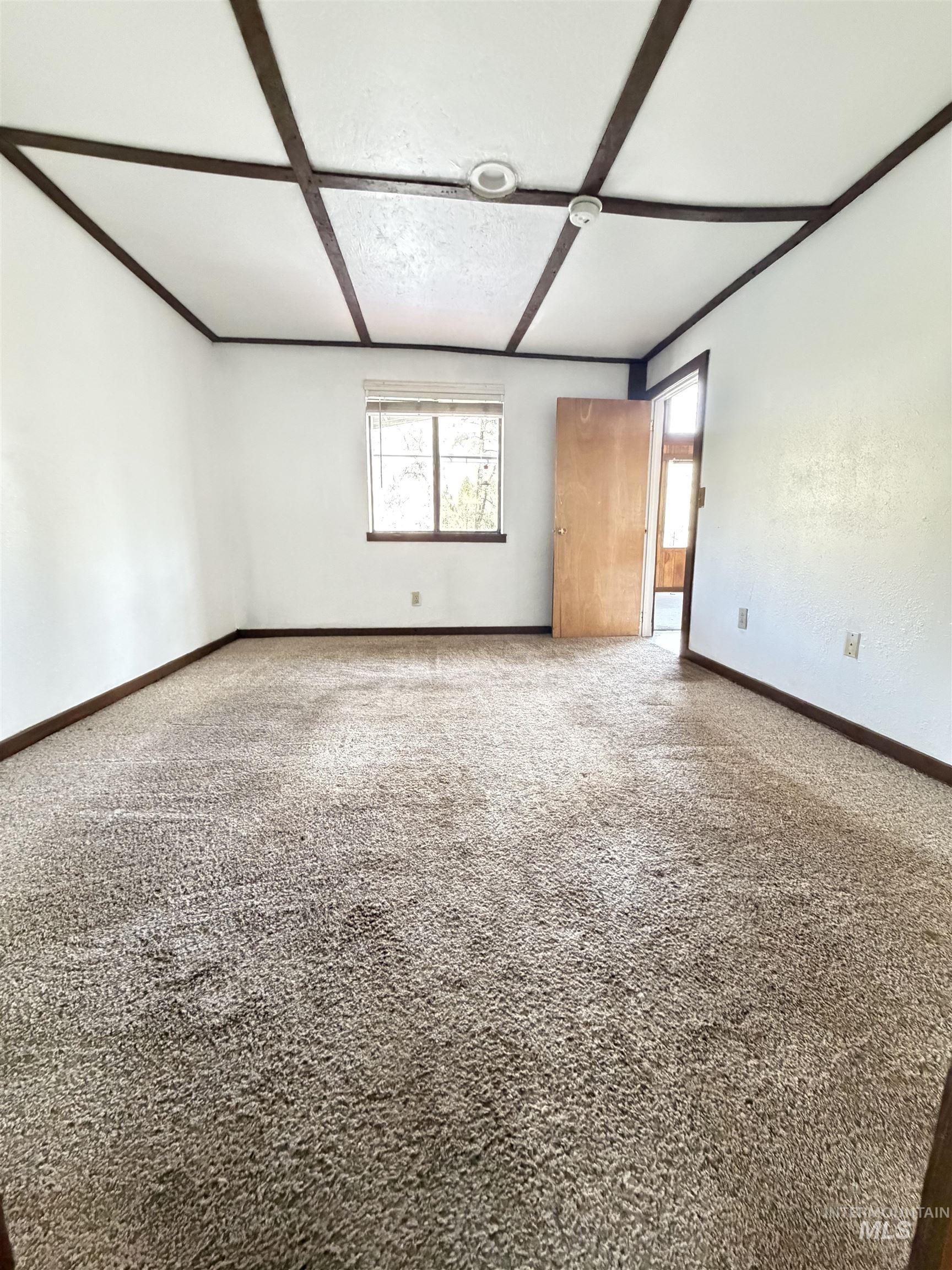 131 Skyline Loop Rd Property Photo 31