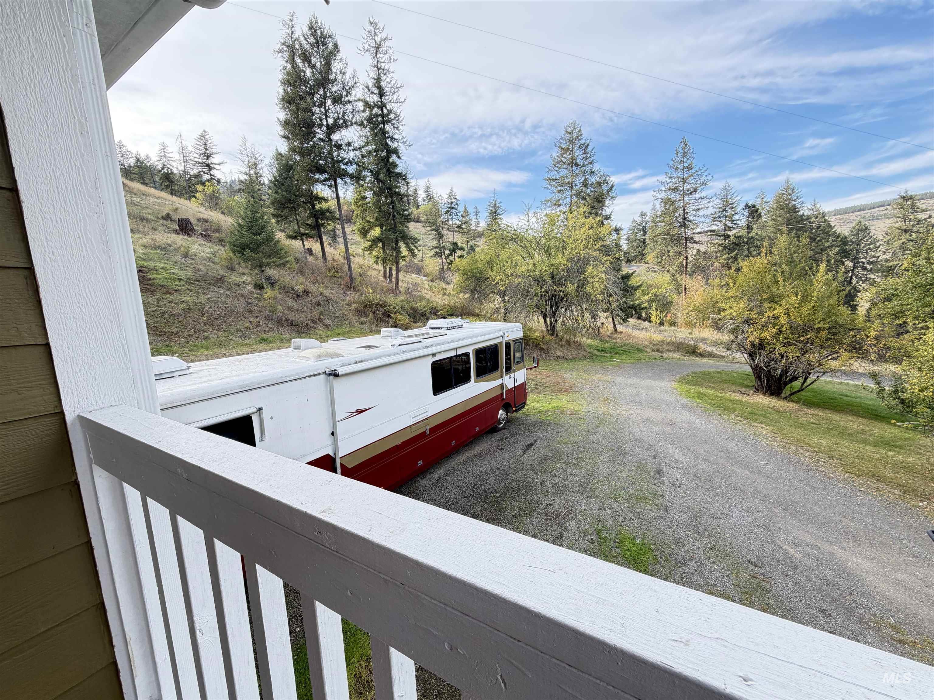 131 Skyline Loop Rd Property Photo 35