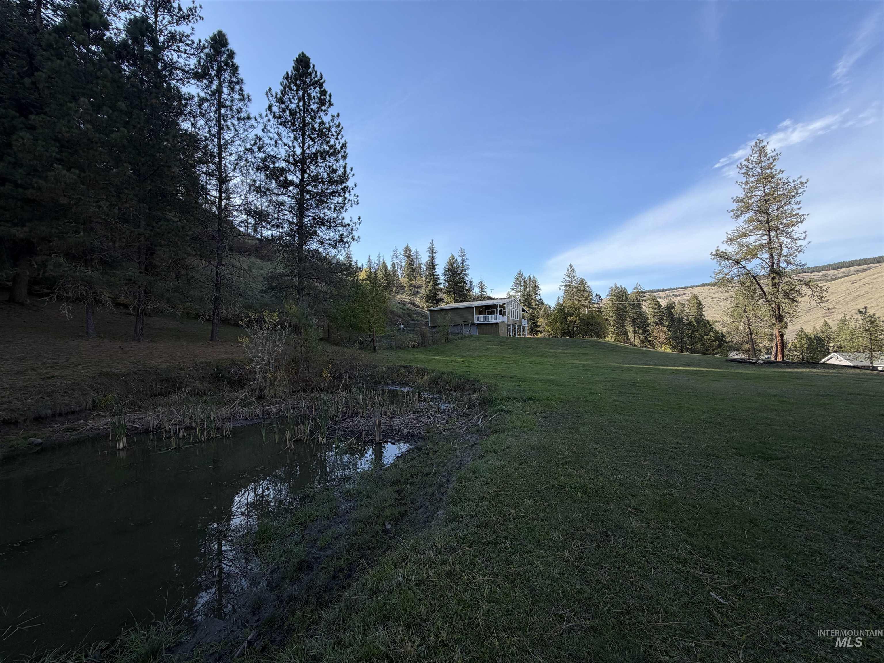 131 Skyline Loop Rd Property Photo 44