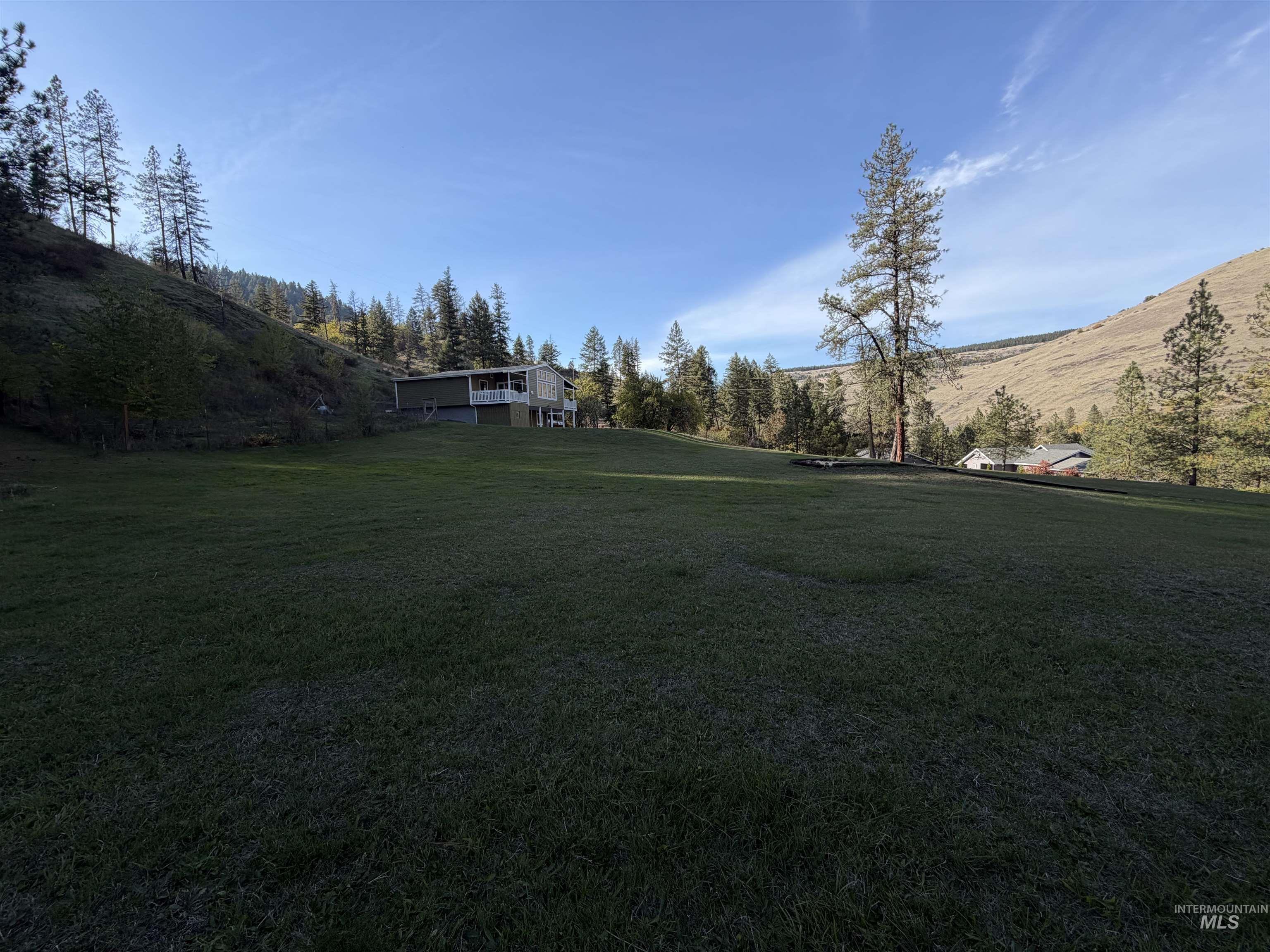 131 Skyline Loop Rd Property Photo 45