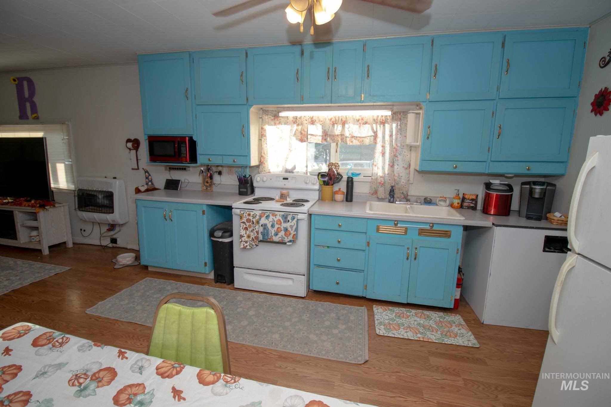 209 Canal St Property Photo 11