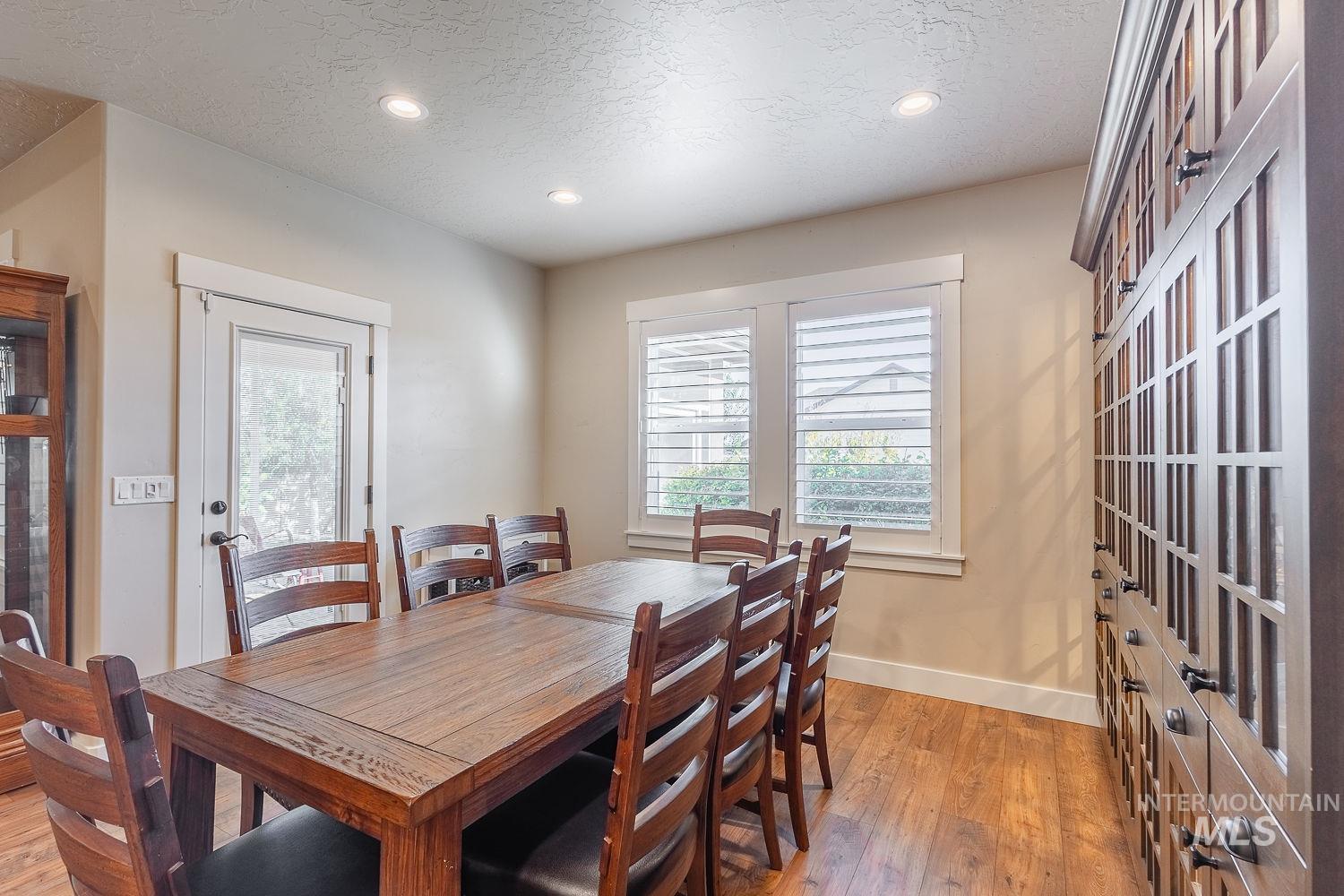 15396 Flora Springs Property Photo 15