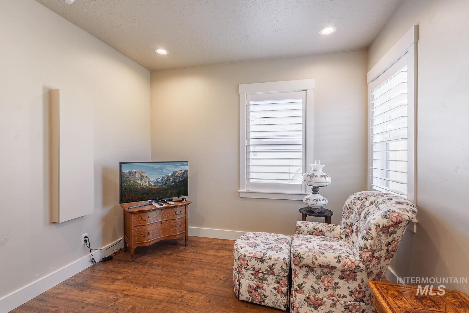 15396 Flora Springs Property Photo 26