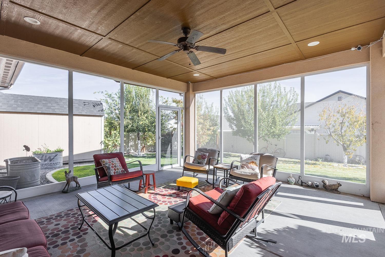 15396 Flora Springs Property Photo 32