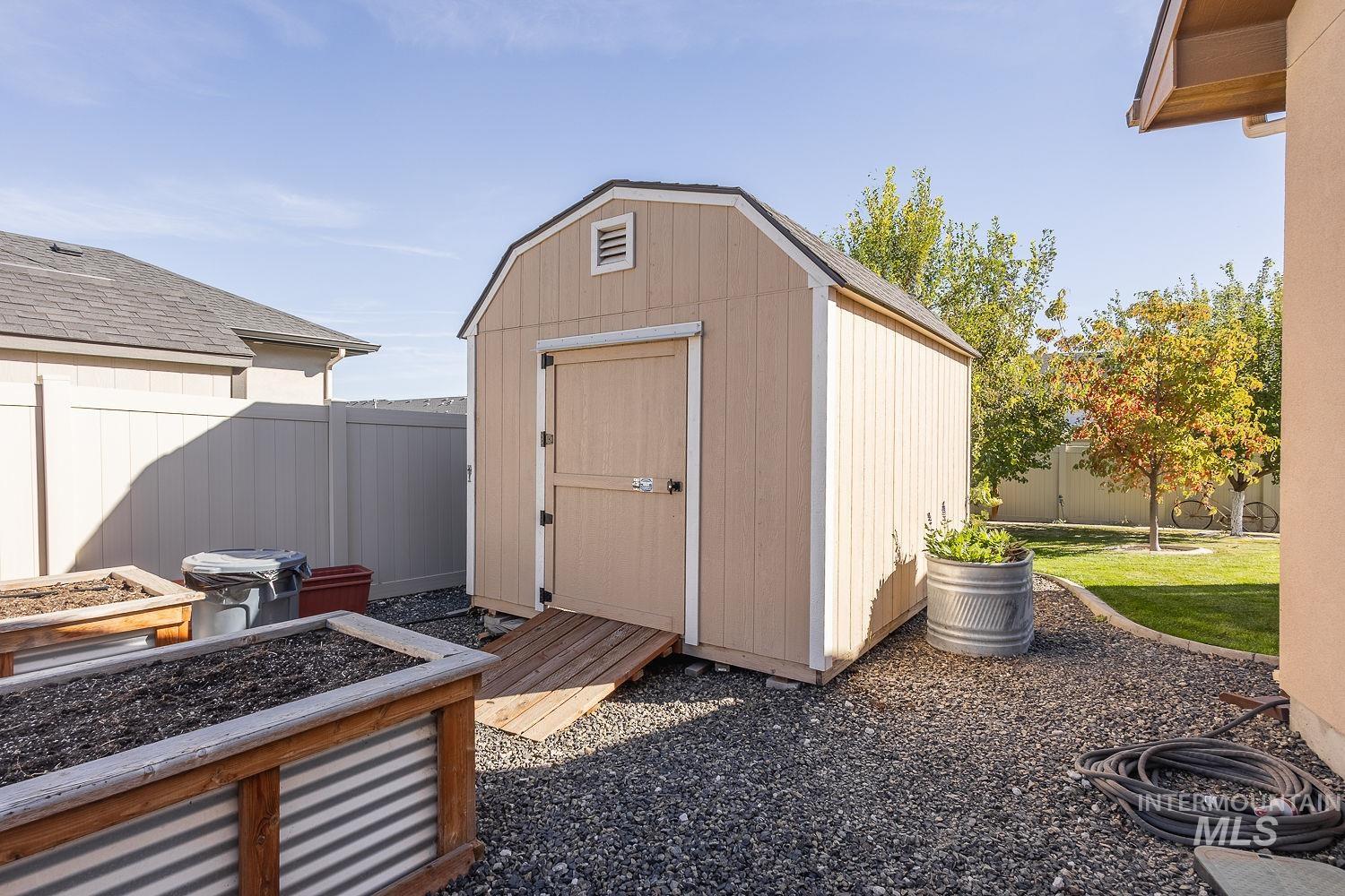 15396 Flora Springs Property Photo 36