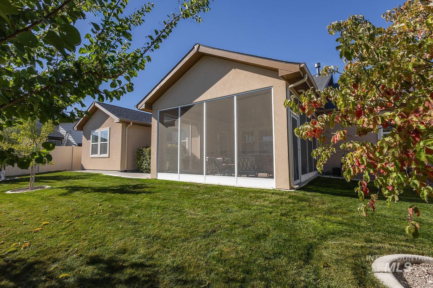 15396 Flora Springs Property Photo 39