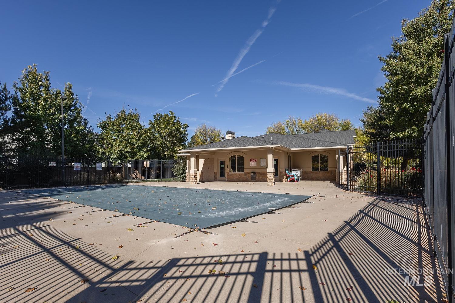 15396 Flora Springs Property Photo 44