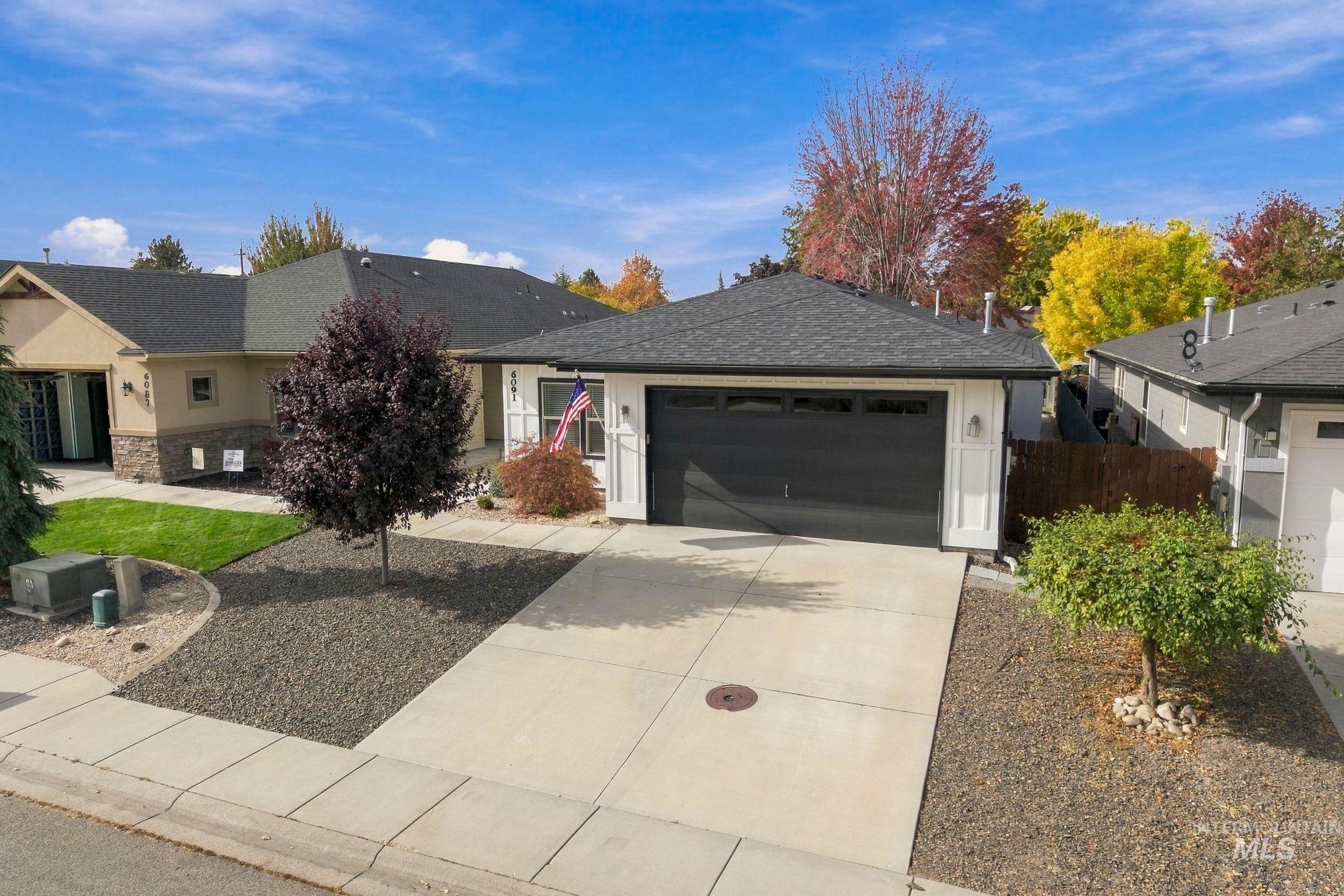 6091 N Willowdale Pl Property Photo 7