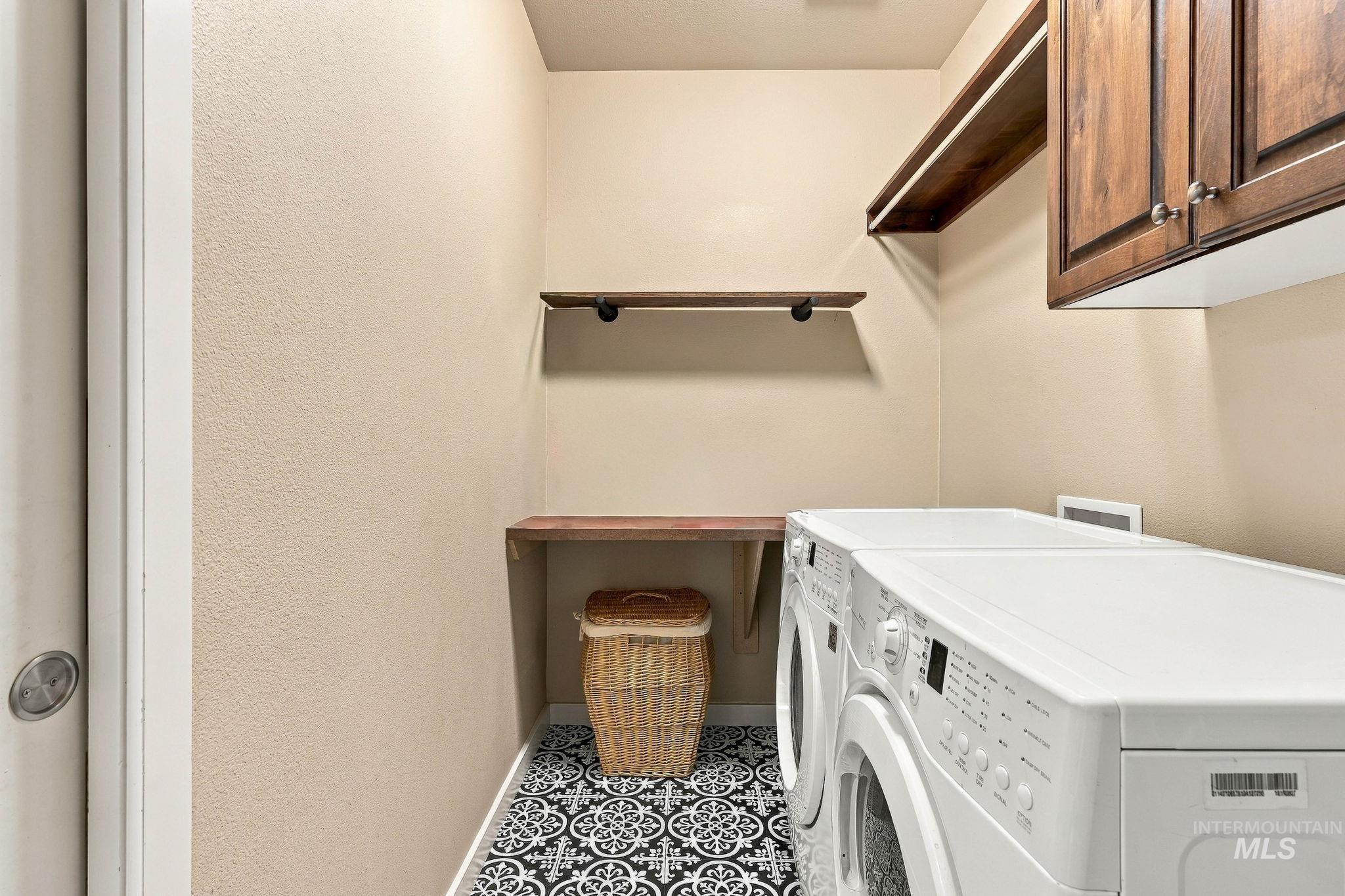6091 N Willowdale Pl Property Photo 17