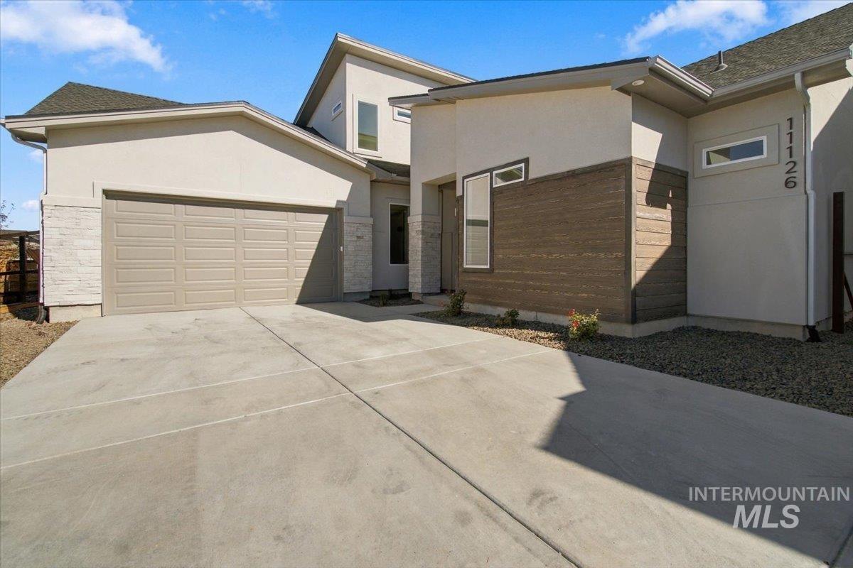 11126 S Corballis Ln. Property Photo 2