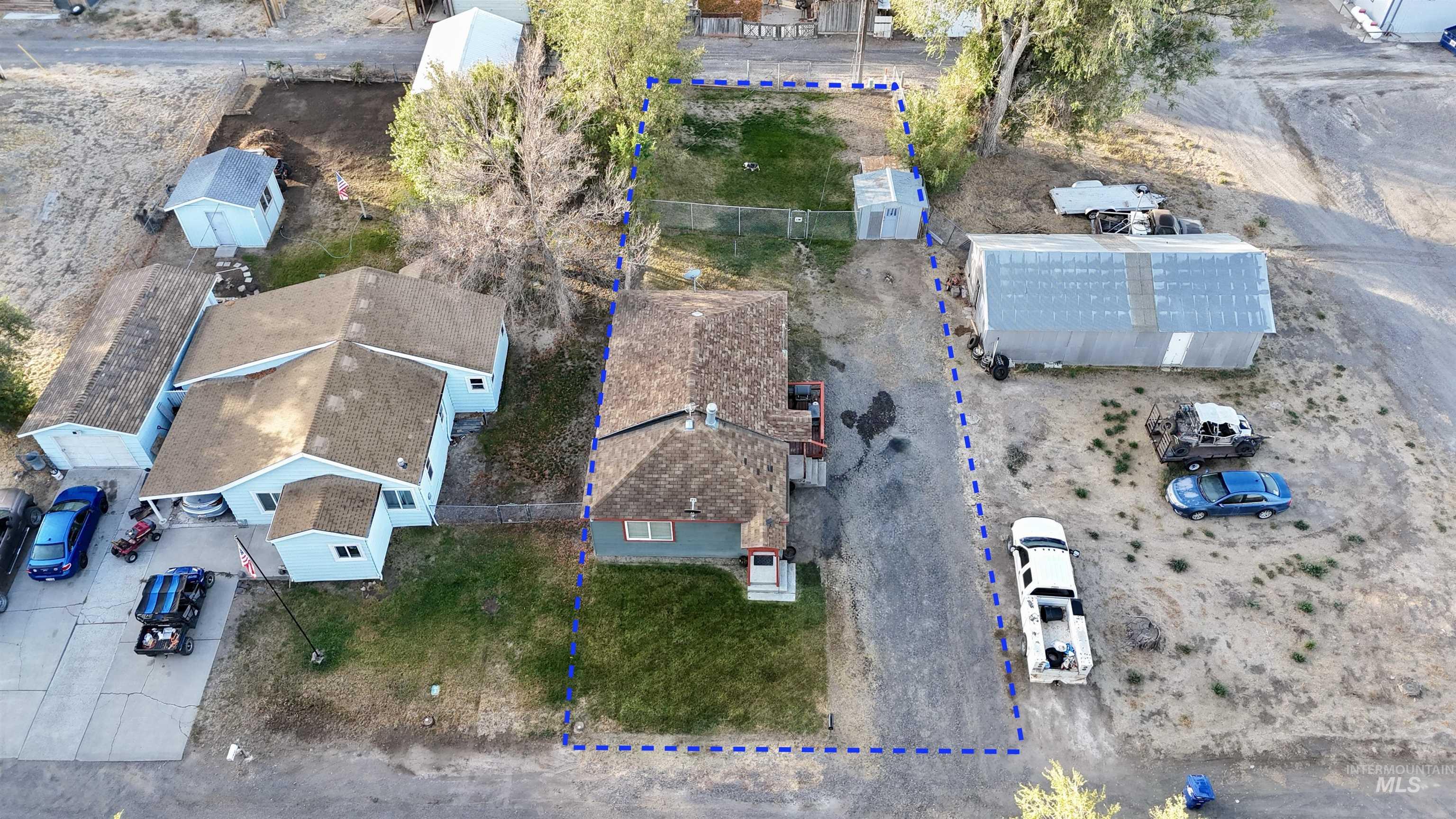 150 E Reed Property Photo 18