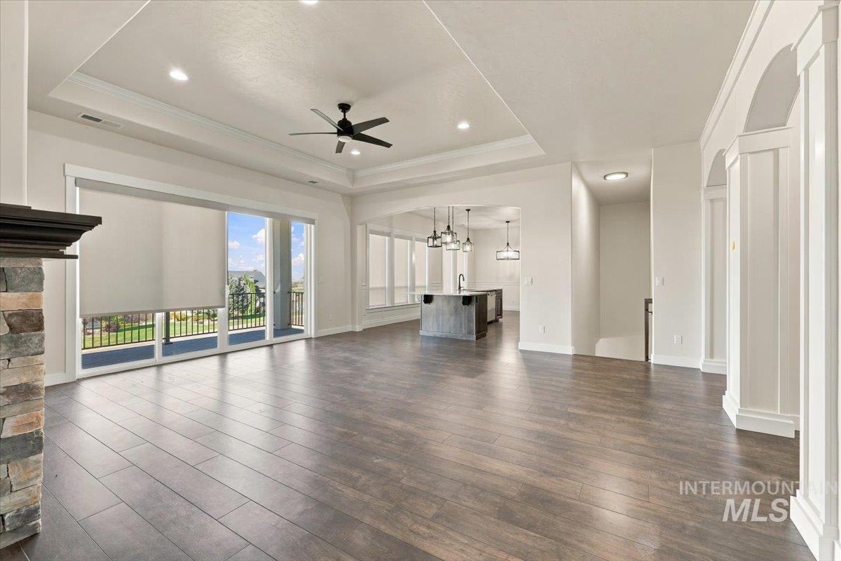 17301 Maple River Court Property Photo 10