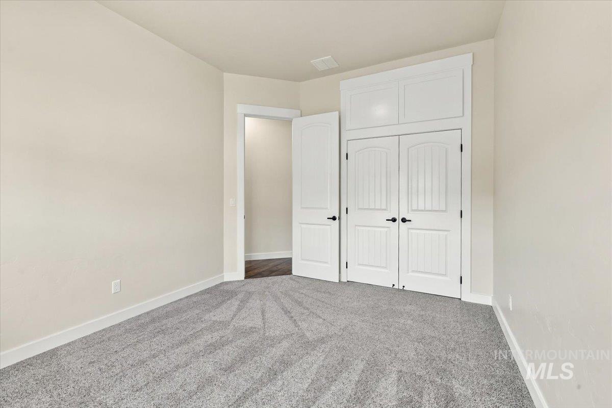 17301 Maple River Court Property Photo 20