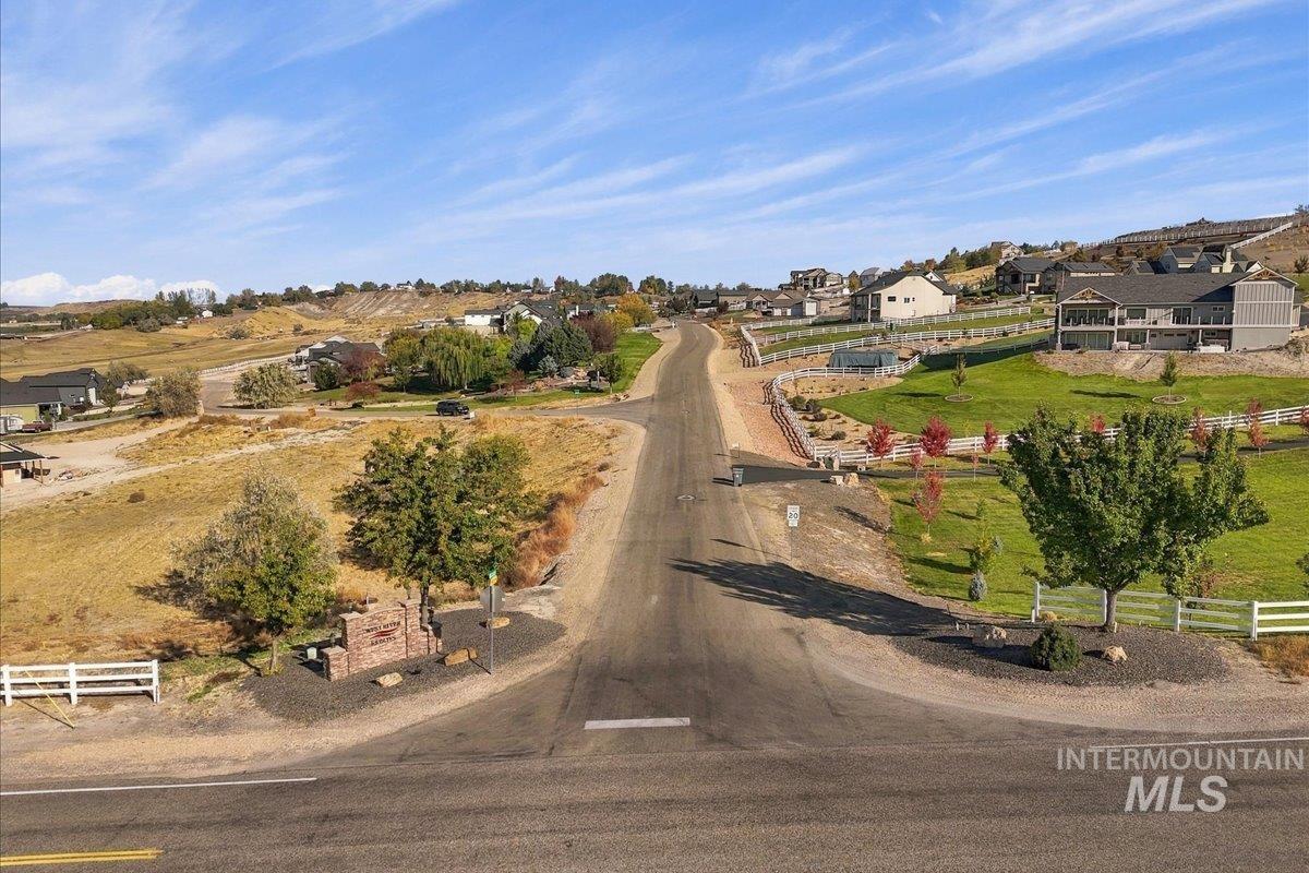 17301 Maple River Court Property Photo 42