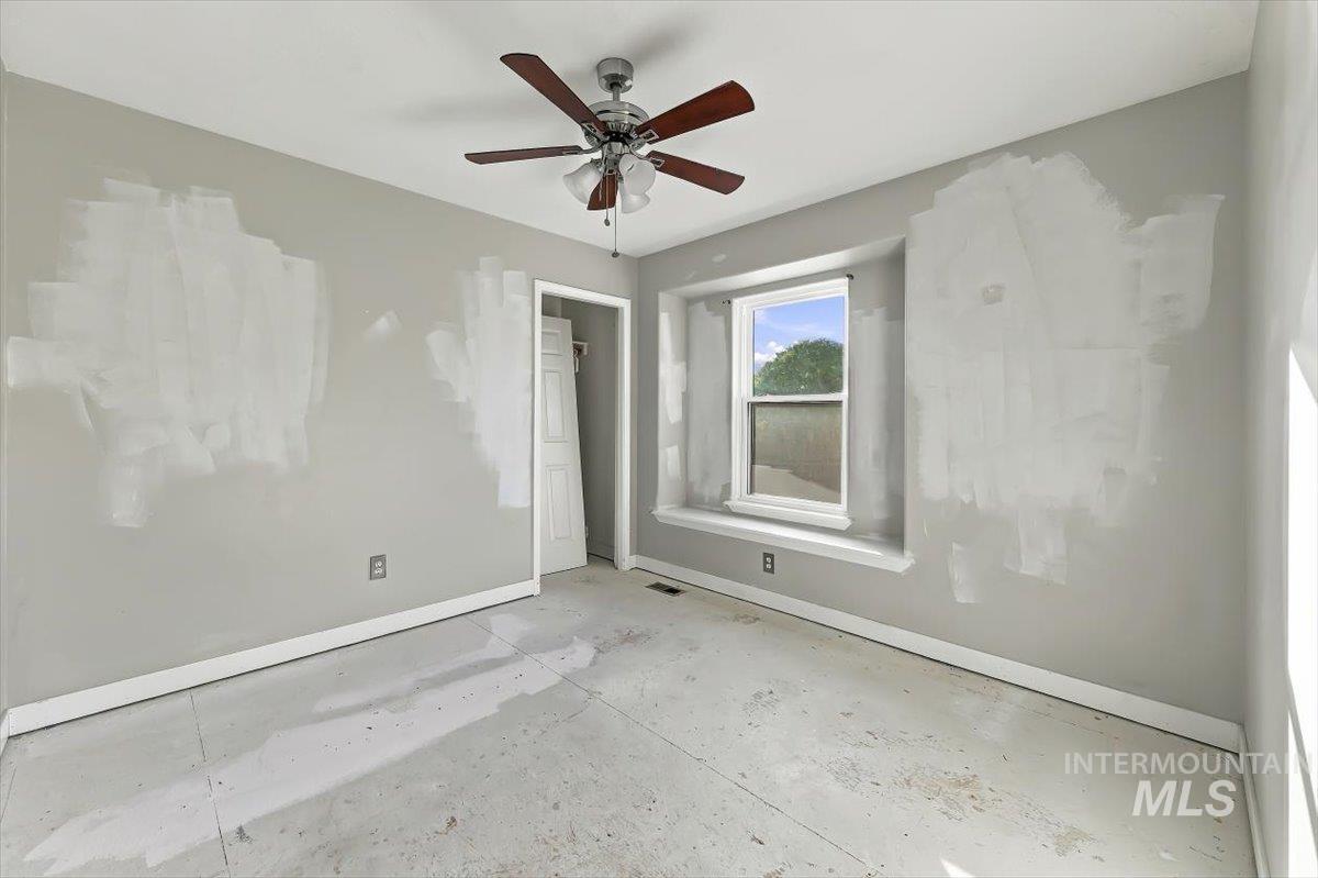 527 N Copper River Dr Property Photo 21