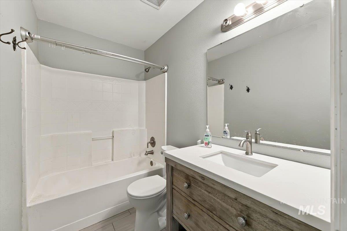 527 N Copper River Dr Property Photo 28