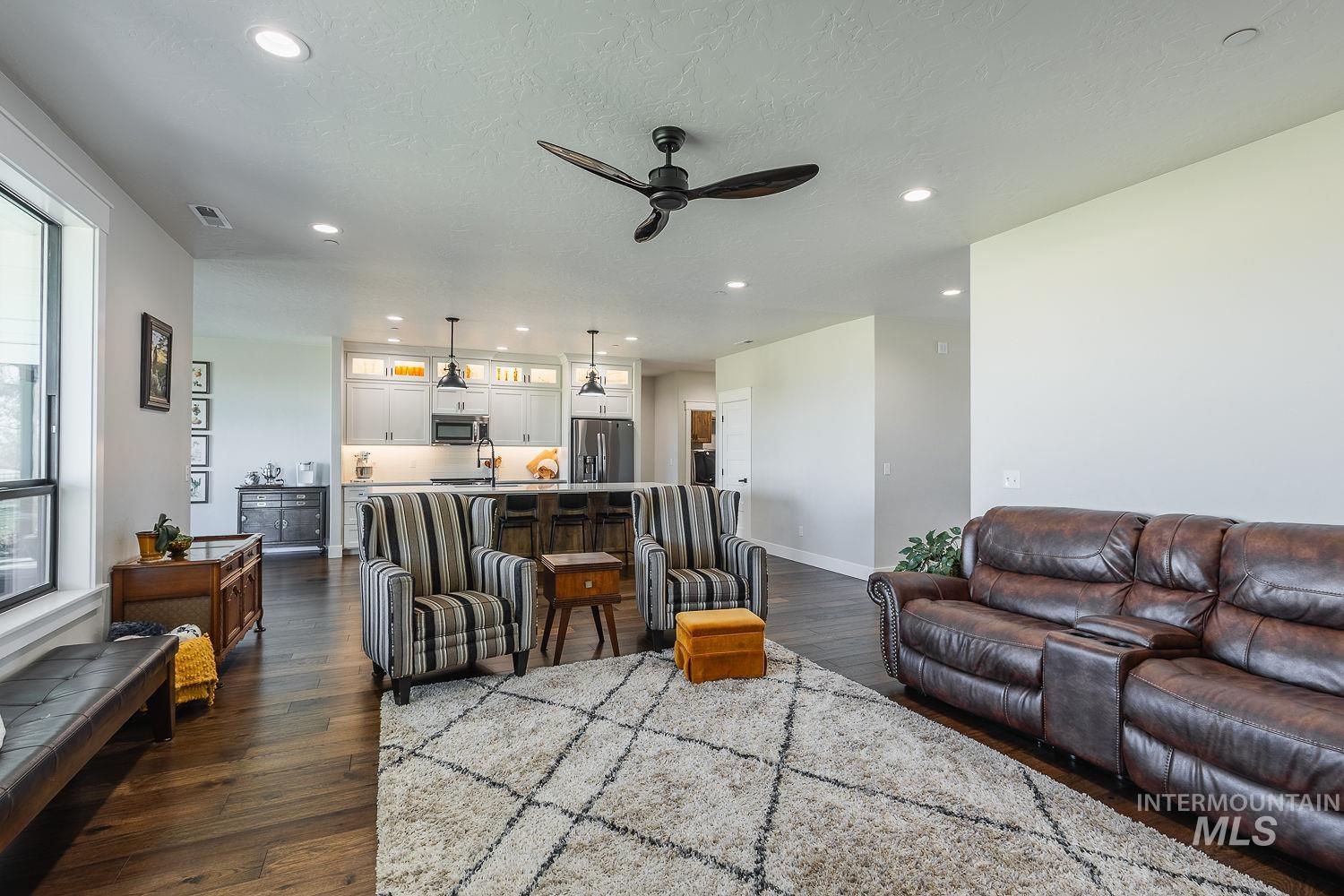15722 Dollar Property Photo 4