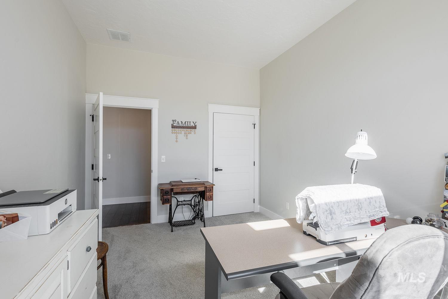 15722 Dollar Property Photo 31
