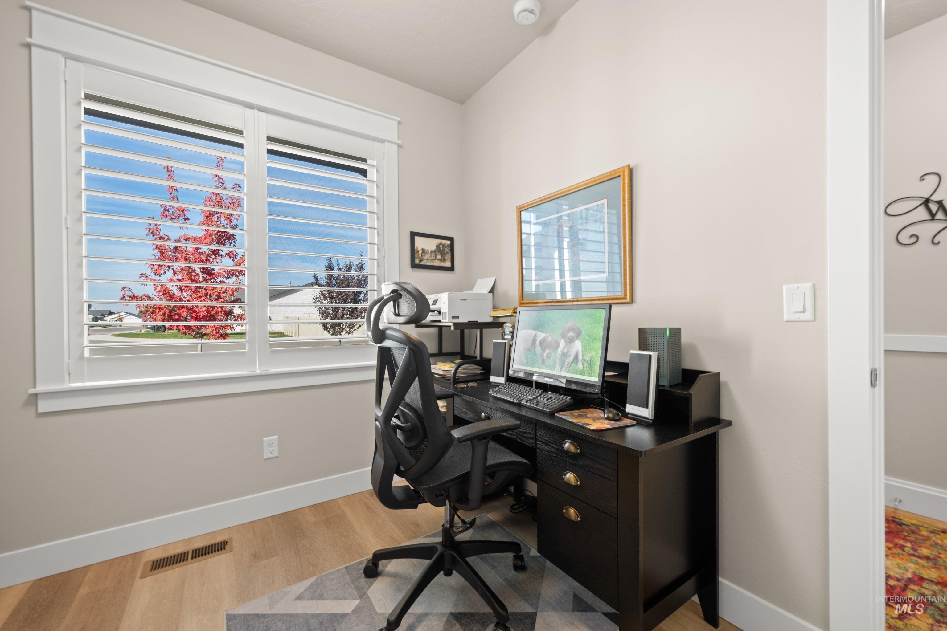 865 Rambling Rose Avenue Property Photo 11