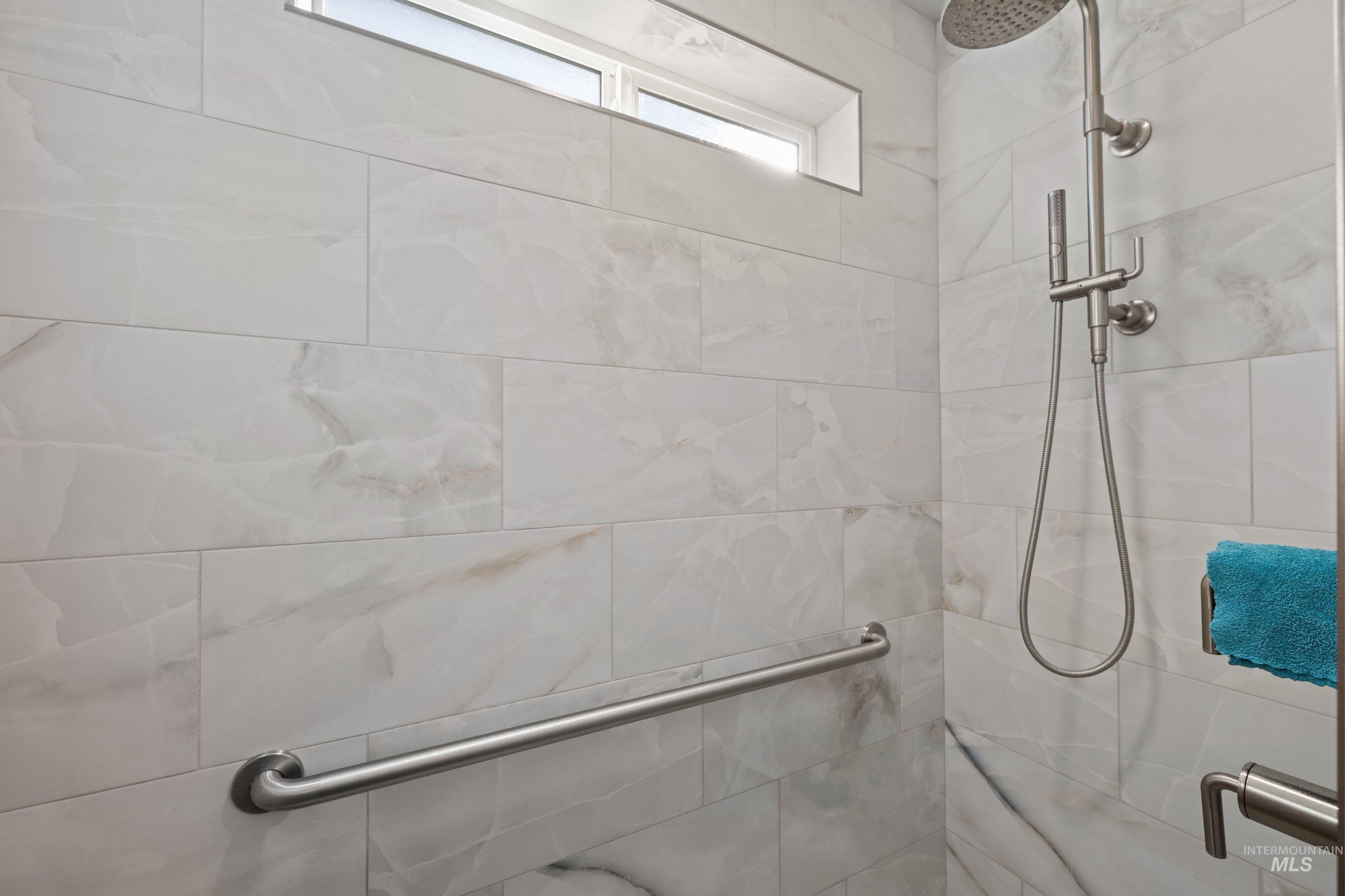 865 Rambling Rose Avenue Property Photo 31
