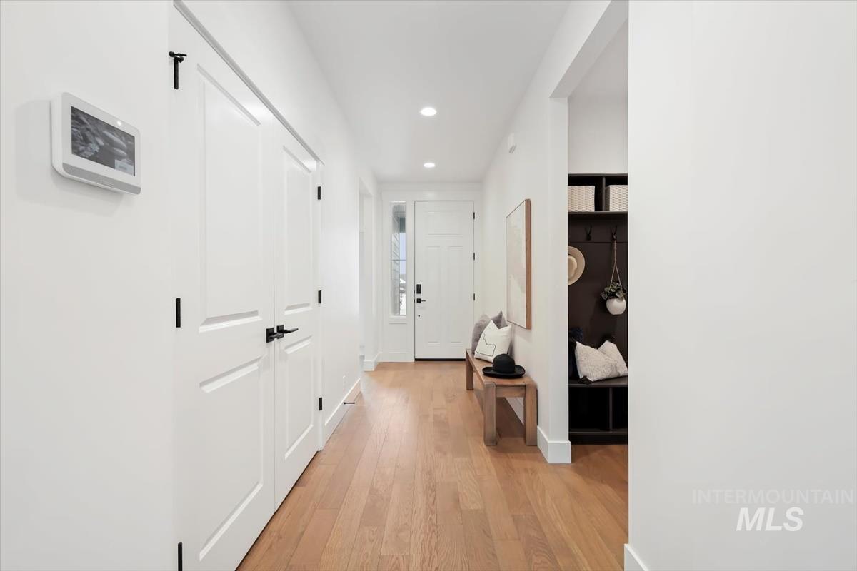 6304 E One Tree Place Property Photo 3