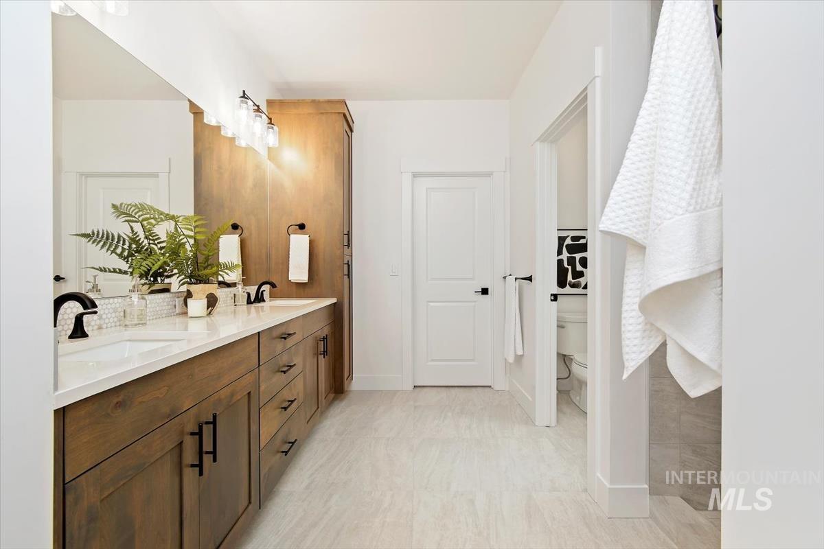 6304 E One Tree Place Property Photo 22