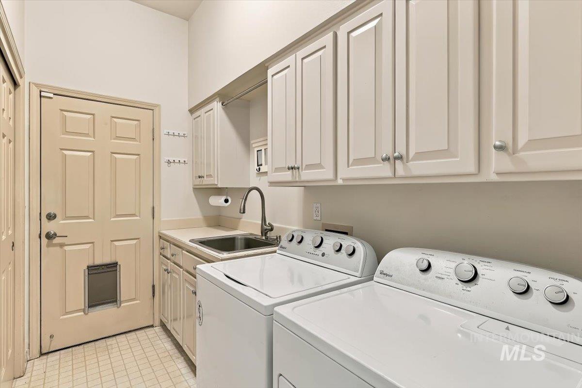 2155 S Crosscreek Ln Property Photo 25