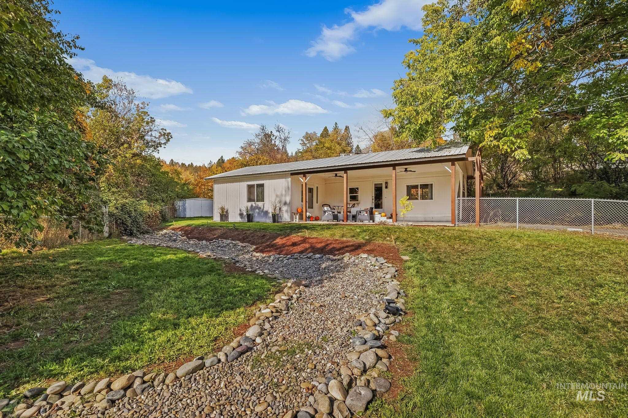 509 State St Property Photo 1
