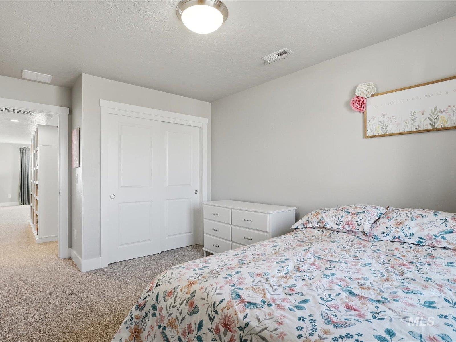 6305 W Parachute Dr Property Photo 31