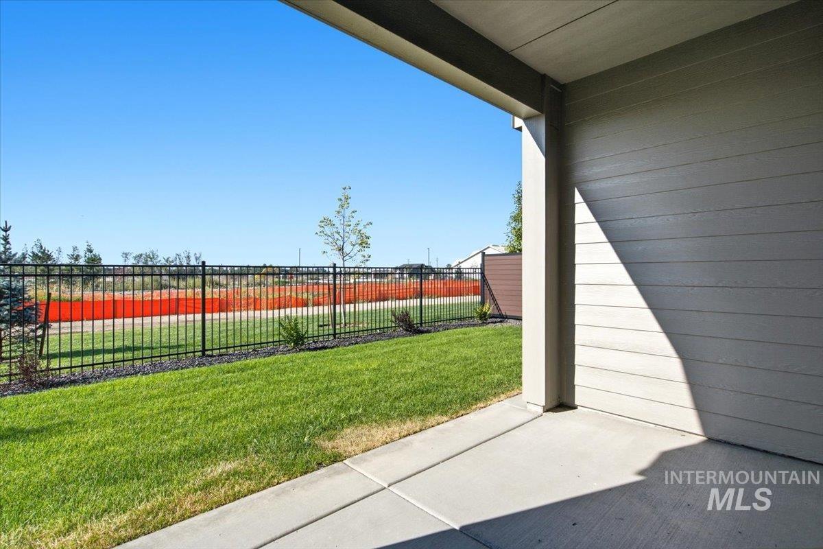 11909 S Besra Ln. Property Photo 38
