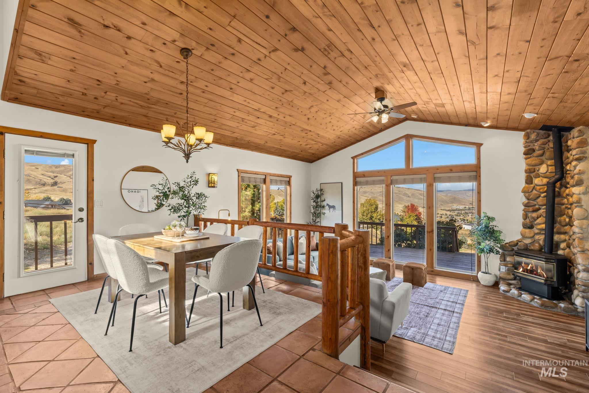 24 Horseshu Vue Cir Property Photo 21